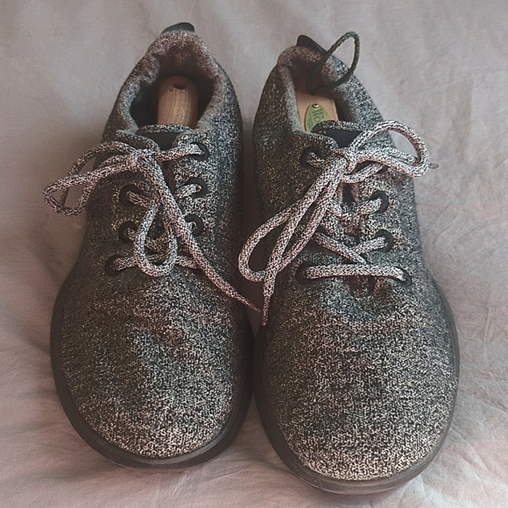 Men's sneaker